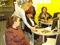 Jūdažu bibliotēkā uzsākta datorapmācība