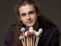 Skanēs sitaminstrumentālista Guntara Freiberga solo programma ,,Rythm D’Amore”