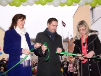 Siguldā atklāj jaunu pašvaldības bērnudārzu