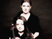  „Baltā flīģeļa” jauno koncertsezonu atklās Baiba un Lauma Skrides