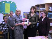 Allažu pamatskolas bibliotēka saņēma Bērnu žūrijas grāmatu komplektu