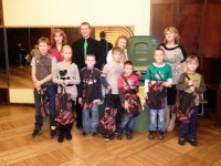 Siguldas 1.pamatskola šķiro atkritumus