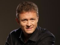 Izcilais basbaritons Egils Siliņš sniegs solo koncertu koncertzālē ,,Baltais flīģelis”