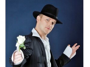 Lauris Dzelzītis meklē ideālo līgavu Siguldā!