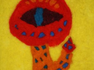 Mākslu skola aicina apmeklēt audzēkņu tekstilizstāde