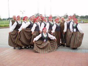 Deju kolektīvi aicina uz Mārtiņdienas koncertu