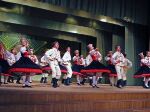 Jauniešu deju kolektīvs 