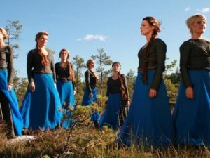 Godinās izcilākos novada pedagogus; pasākumā uzstāsies „Latvian Voices”