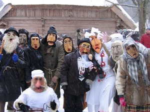 Siguldas  novadā norisinājās XIV Starptautiskais masku tradīciju festivāls