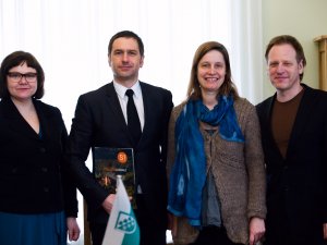 Pašvaldība paraksta sadarbības līgumu ar Dabas koncertzāli par sadarbību