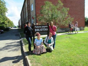 Siguldas novada bibliotekāri smeļas pieredzi Kuldīgā