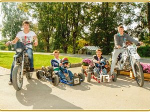 Siguldas novada Jaunrades centrā darbojas moto darbnīca 