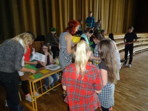 Siguldas 1.pamatskolā iesvētīti piektklasnieki