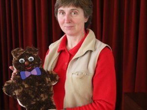 Bērnudārzā „Ieviņa” viesojas Līgatnes „lāču mamma” Velga Vītola