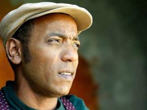 Aicina uz mūziķa un komponista Tito Pariša koncertu