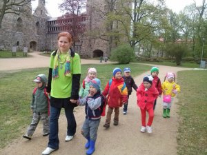 Bērnudārza „Ieviņa” bērni dodas pavasara pārgājienā