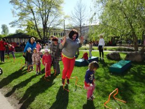 Ģimeņu sporta svētki bērnudārzā “Ābelīte