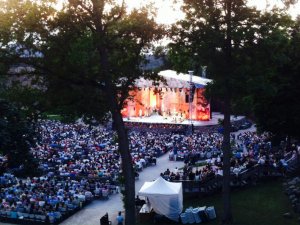 Svinam Opermūzikas svētkus! Svētdien garīgās mūzikas koncerts un izcilais Galā koncerts
