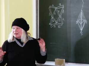  Siguldas 1.pamatskolā notika Tradicionālo prasmju darbnīca