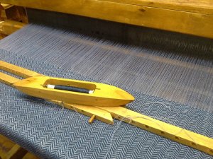 Būs skatāma pašdarināto tērpu izstāde „No auduma līdz tērpam”