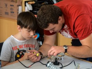 Iespēja atbalstīt Siguldas pilsētas vidusskolas skolotāju konkursā 