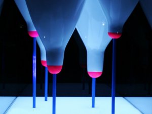 Maija parkā apskatāmi vides gaismas objekti