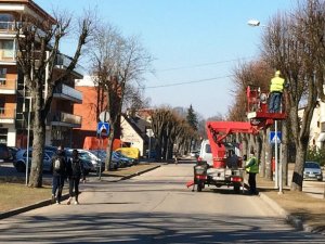 Pils ielā notiks gaismu virteņu demontāža, iespējami satiksmes traucējumi 