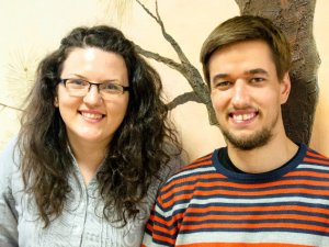 Valdorfa bērnudārzā jaunieši strādā brīvprātīgo darbu