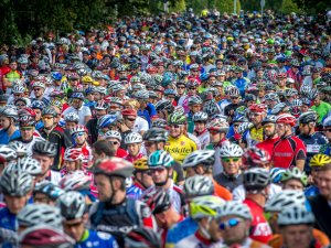 Vienības velobrauciens pulcē jaunu rekordu kopš neatkarības atjaunošanas – 6000 dalībniekus