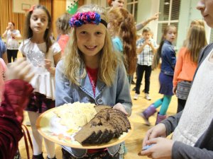 Rumānijas skolēni viesojas Siguldas pilsētas vidusskolā