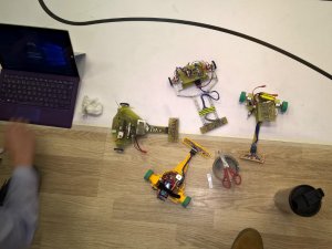 Siguldas jaunieši izcīna pirmo un otro vietu robotikas sacensībās