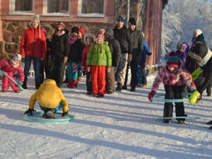 Sniega diena Mores pamatskolā