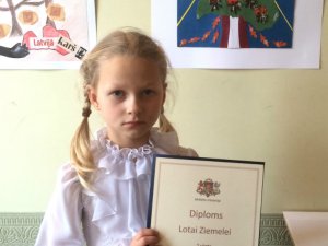 Siguldietes zīmējums konkursā “Barikādēm 25” saņem godalgotu vietu