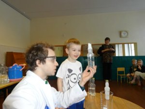 Eksperimentu nedēļa bērnudārzā “Ābelīte”