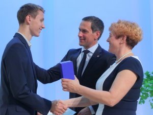 Pašvaldība Olimpiešu svētkos godina skolēnus un pedagogus