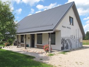 Mores kauju muzejā atklāta izstāde „Skats no Padomju frontes puses”