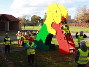 Labiekārtotas pašvaldības bērnudārzu teritorijas