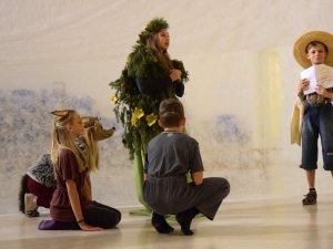 Dzejas dienas Laurenču sākumskolā noslēdzas ar Dzejas nakti