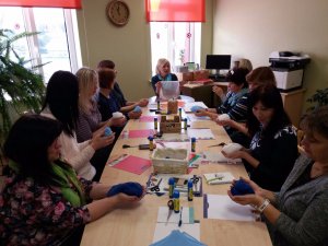 Pirmsskolas pedagogi piedalās seminārā par Frēbeļa pedagoģiju