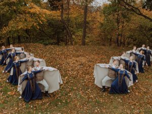 Deju kolektīvs „Vizbulīte” plūc laurus apriņķa deju skatē