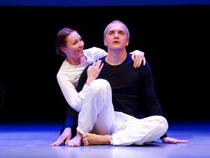 „Baltajā Flīģelī” notiks kustību izrāde „Man gribas iet…”