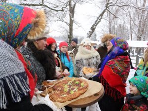 Meteņdiena Turaidā „Vizu, vizu, Metenīti!”