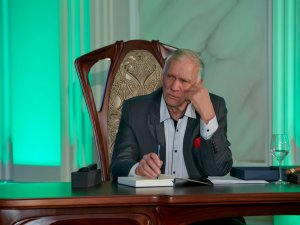 Tikšanās ar autobiogrāfijas „Iļģuciema pašpuikas stāsti” autoru Jūliju Krūmiņu