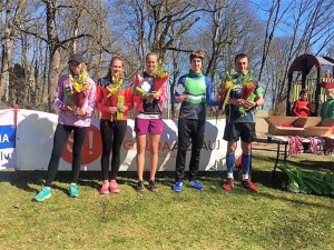 Noskaidroti ātrākie serpentīna ceļa skrējēji