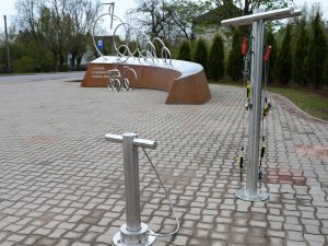 Izveidota brīvpieejas velosipēdu apkopes stacija