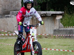 Lote Kurpniece nostiprina līderpozīcijas motosporta triāla disciplīnā