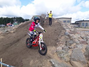 Siguldas triālisti noslēdz sezonu Grobiņā