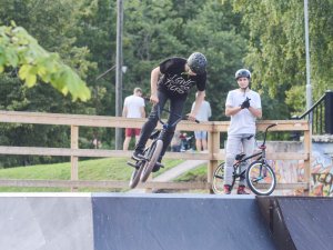 Noslēgušies Raiņa parka svētki