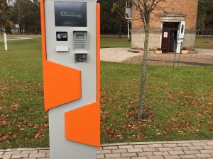 Novada iedzīvotājiem un viesiem pieejama elektromobiļu uzlādes stacija