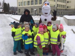 Bērnudārza „Tornīši” bērni apdāvina draugus